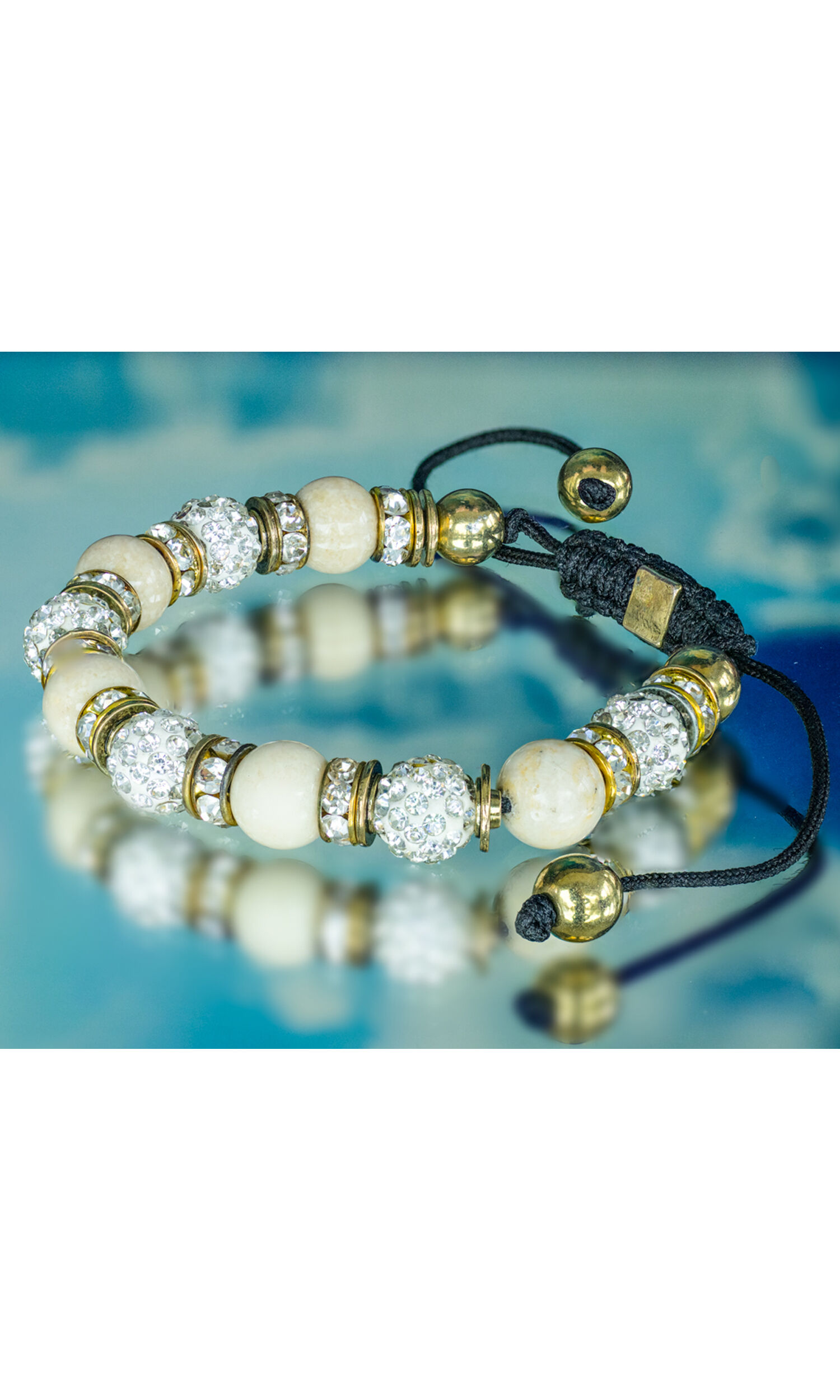 Adjustable Beaded Bracelet Image 1